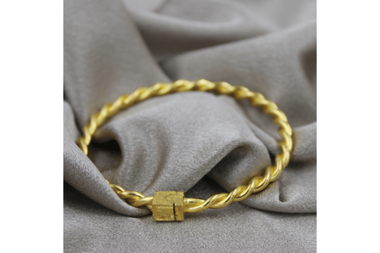 Kare Toka İkili Burma