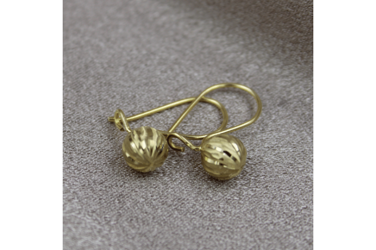 14 K Kalemli Sarkık Top Küpe