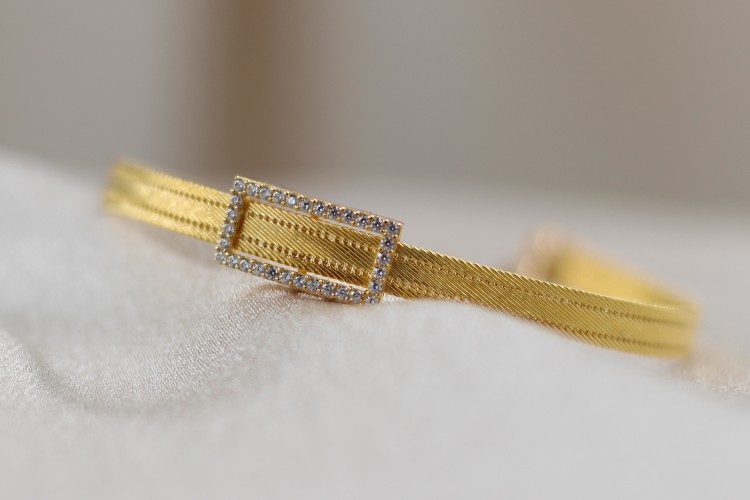 Taşlı Classic Bileklik